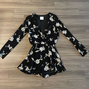 Line & Dot mini romper